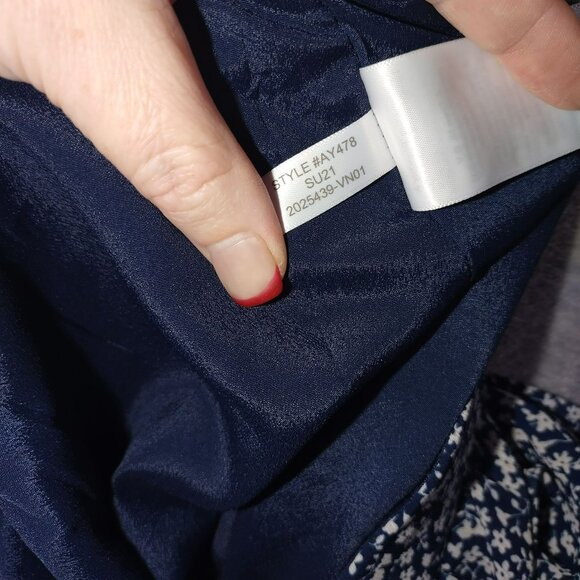 J. Crew Womens Tiered Ruffle Mini Skirt‎ Size S Navy Whimsical Church Floral 90s - Picture 4 of 8